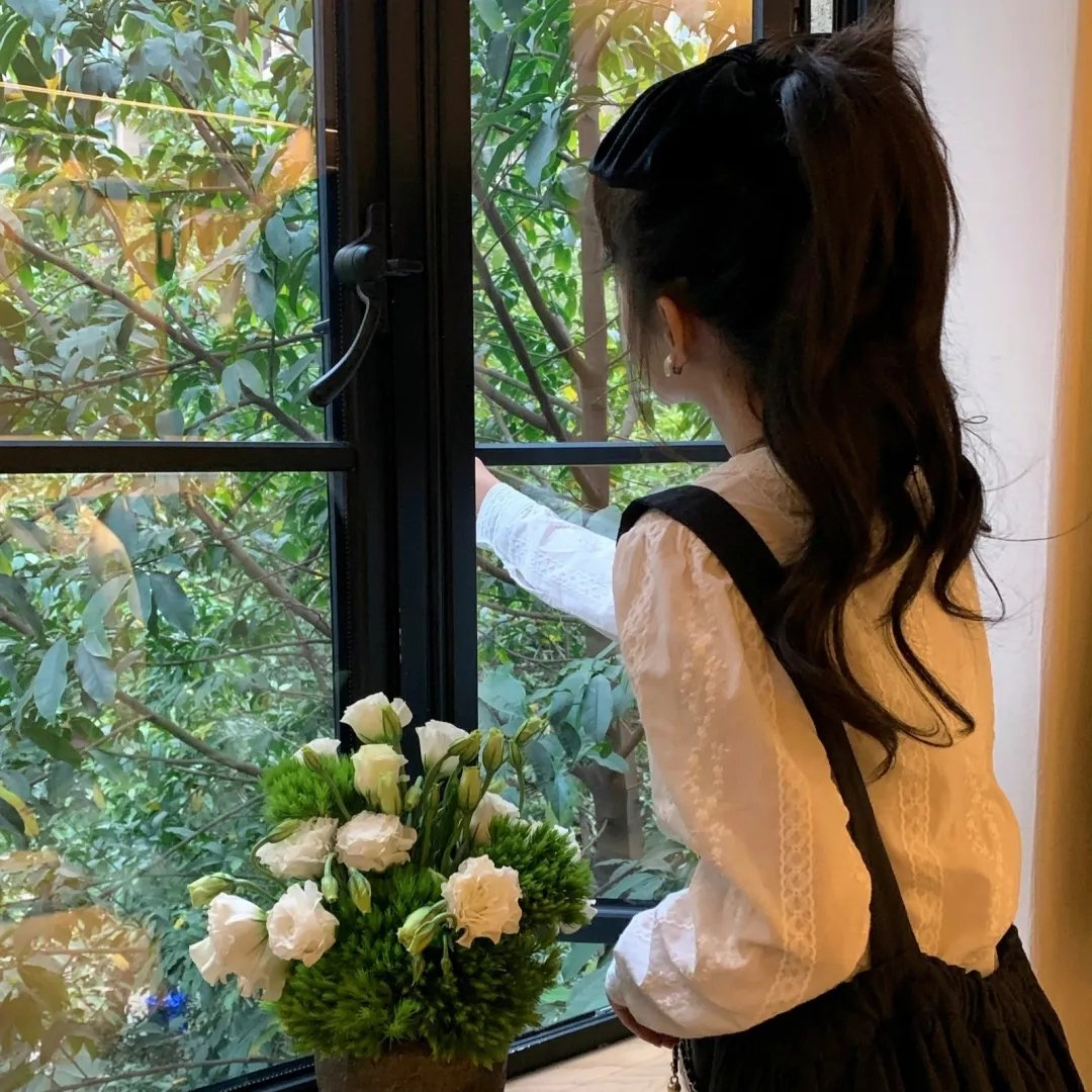 噗妮露是可爱史莱姆第二季 封面