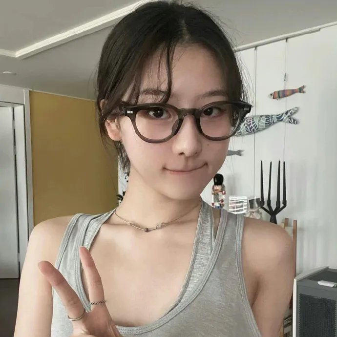 绿色椅子 封面